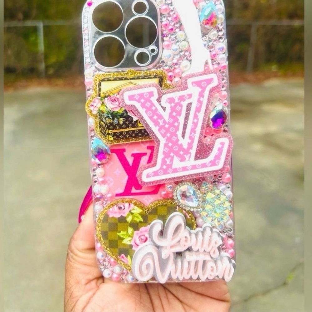 16 Pro Max🩷Phone Case